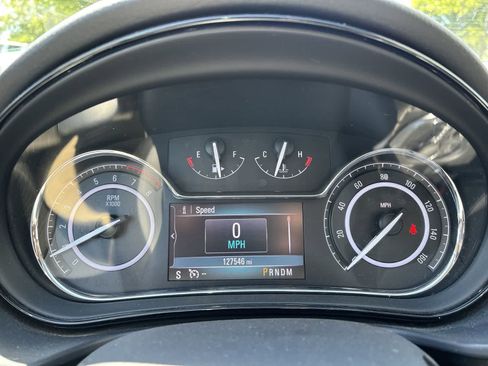 Used 2016 Buick Regal FWD image 9