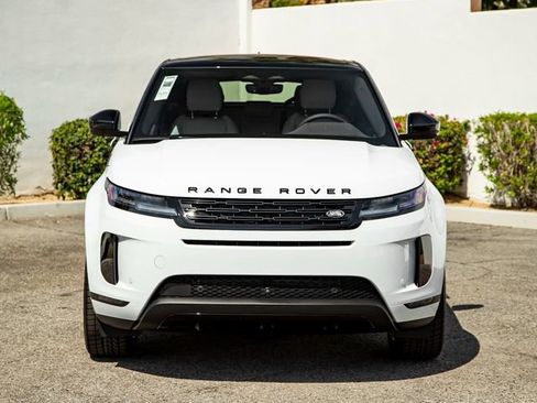 New 2026 Land Rover Range Rover Evoque S AWD/4WD image 3