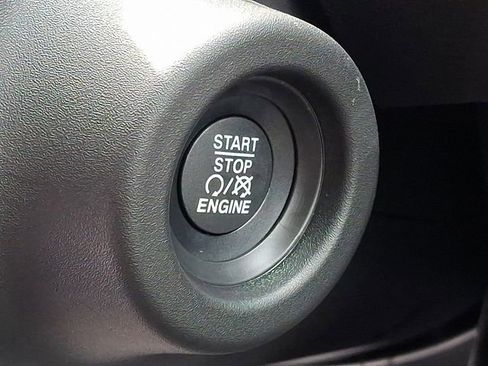 Used 2024 RAM ProMaster 2500 w/ Safety Group FWD image 20