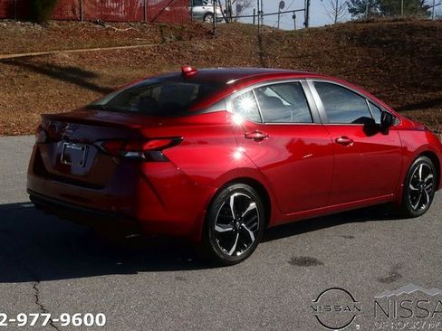 New 2025 Nissan Versa SR w/ Trunk Package image 5