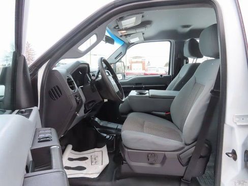 Used 2014 Ford F250 XL w/ Power Equipment Group image 18