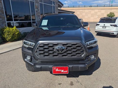 Used 2021 Toyota Tacoma TRD Off-Road AWD/4WD image 8