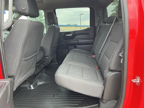 Used 2023 Chevrolet Silverado 1500 Custom Trail Boss AWD/4WD image 16