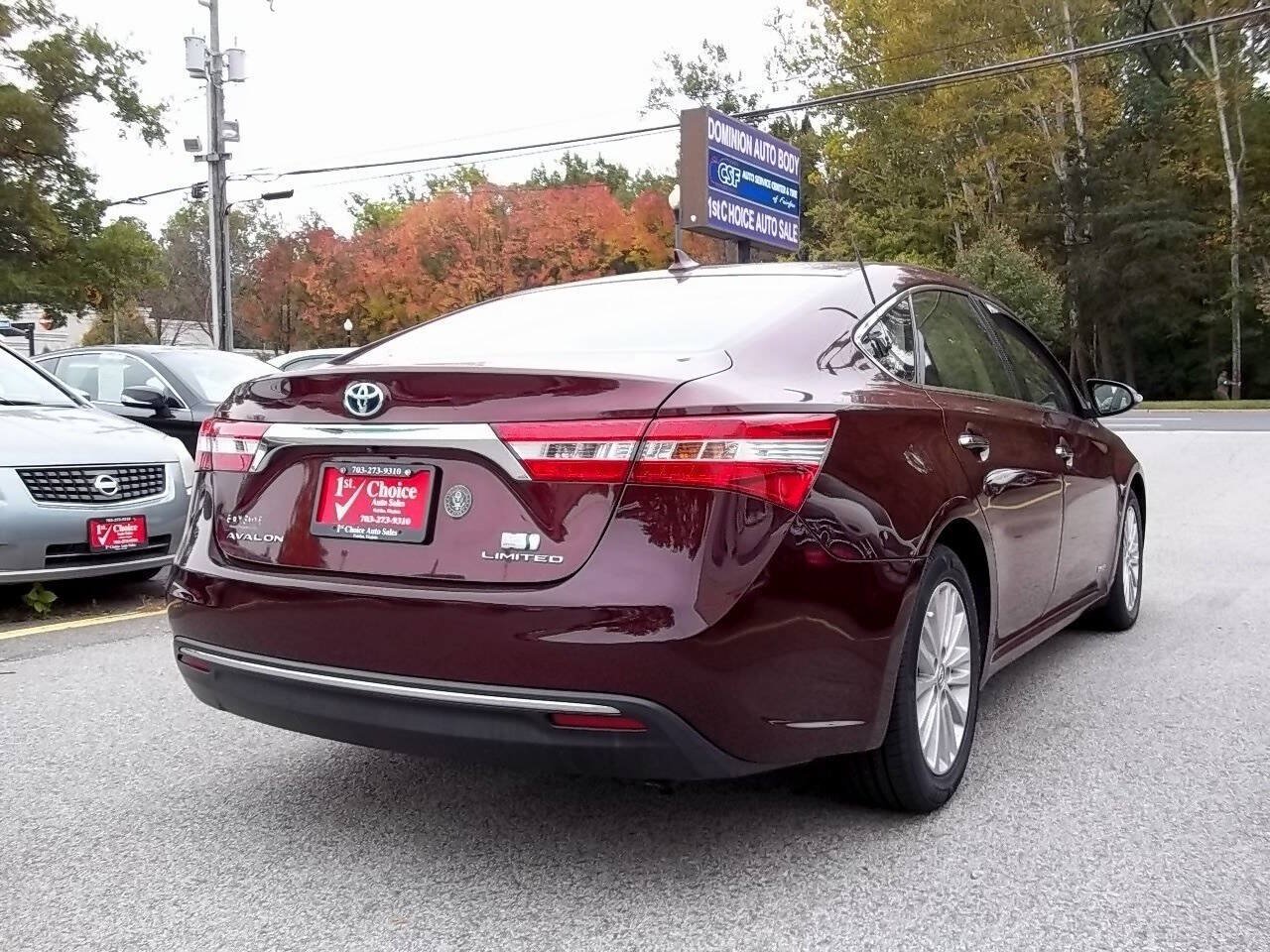 Used 2013 Toyota Avalon Limited FWD image 4
