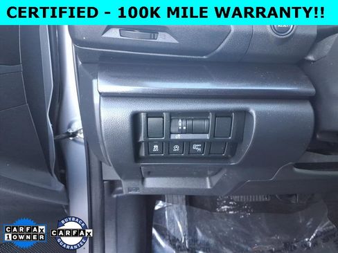 Used 2022 Subaru Crosstrek 2.5i Sport w/ Moonroof Package image 16