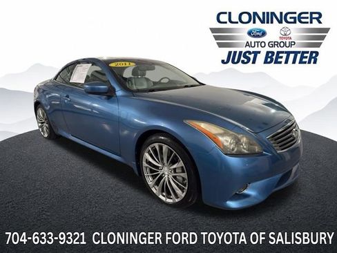 Used 2011 INFINITI G37 Convertible w/ Premium Pkg RWD image 1