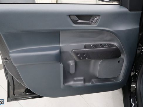 Used 2024 Ford Maverick Lariat w/ Black Appearance Package image 14