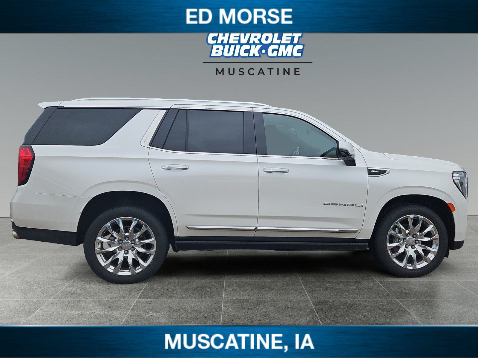 Used 2021 GMC Yukon Denali w/ Denali Premium Package AWD/4WD image 6