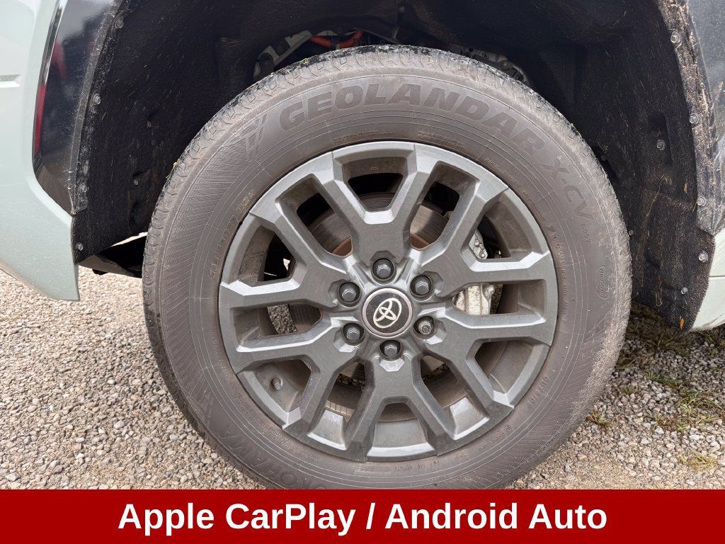 Used 2025 Toyota Tundra Platinum AWD/4WD image 11