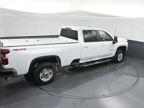 Used 2026 Chevrolet Silverado 2500 LT AWD/4WD image 43