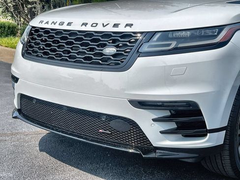 Certified 2023 Land Rover Range Rover Velar R-Dynamic S AWD/4WD image 9
