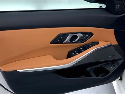 Used 2024 BMW M340i w/ Premium Package image 19