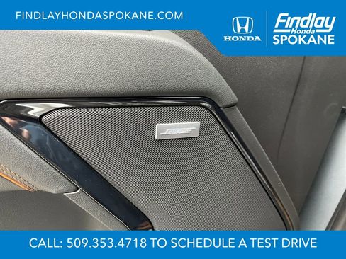 Used 2024 GMC Sierra 3500 AT4 w/ AT4 Premium Plus Package image 9