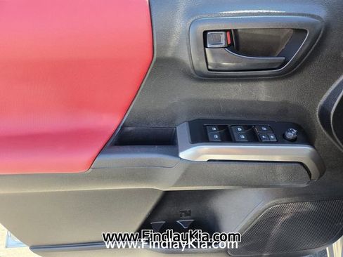 Used 2023 Toyota Tacoma SR5 image 21