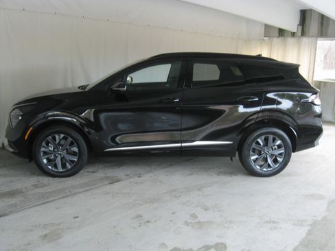 Used 2024 Kia Sportage SX Prestige image 25