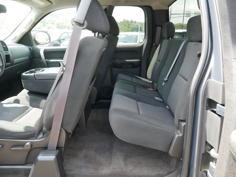 Used 2011 Chevrolet Silverado 1500 LT w/ All-Star Edition AWD/4WD image 16