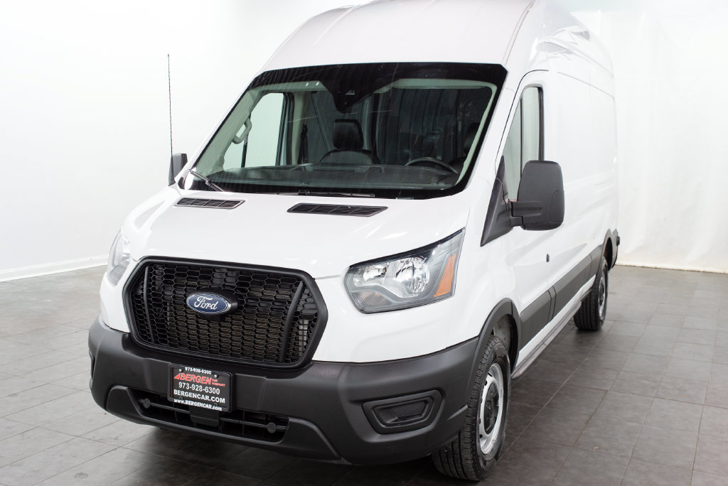 Used 2025 Ford Transit 250 148 High Roof RWD image 4