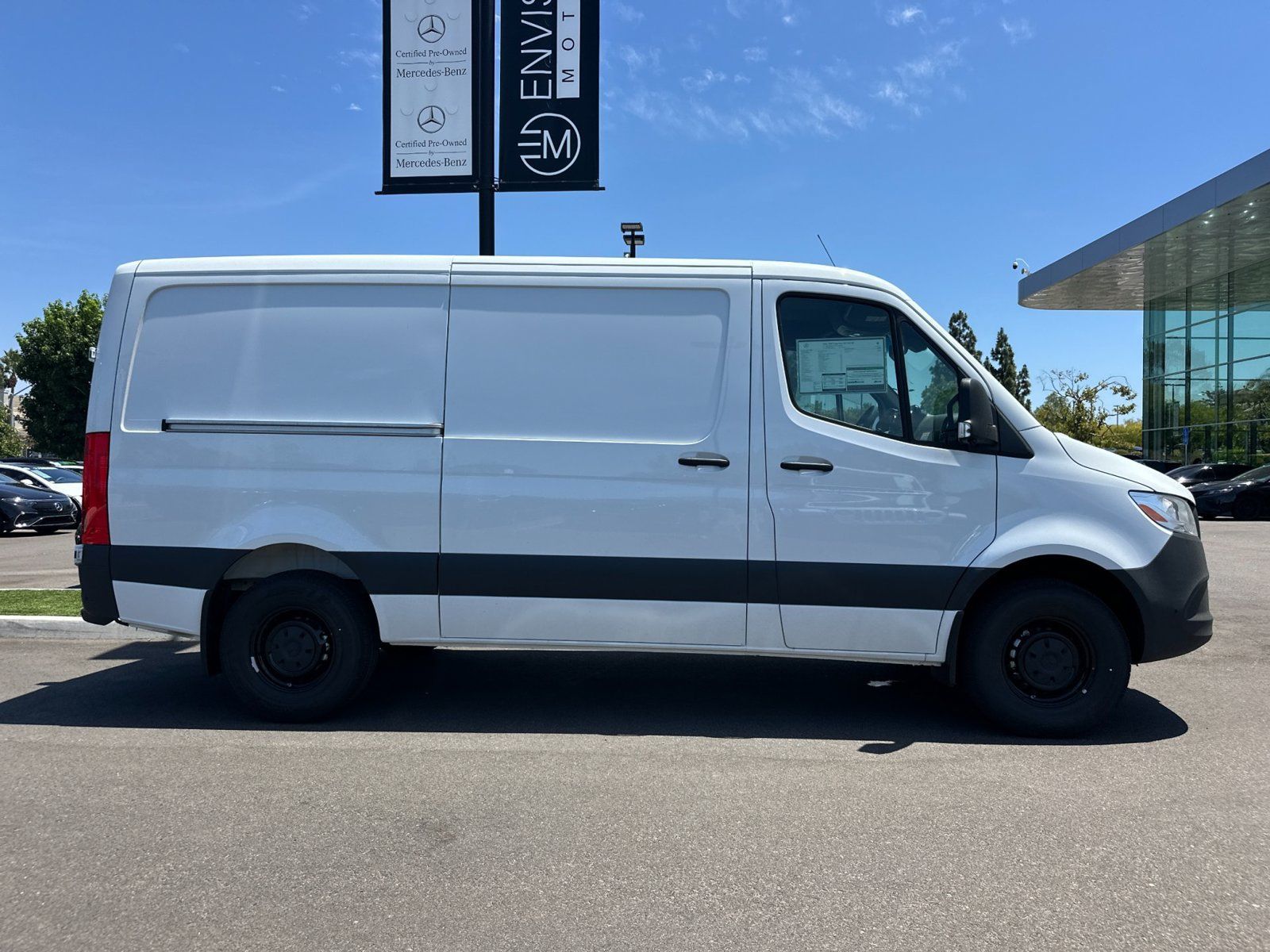 New 2026 Mercedes-Benz Sprinter 2500 image 2