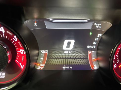 Used 2016 Dodge Challenger SRT Hellcat image 15