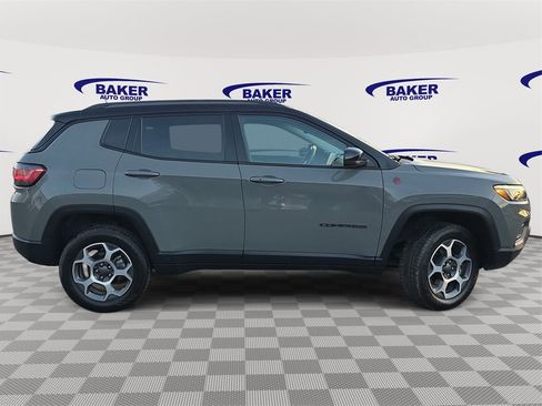 Used 2022 Jeep Compass Trailhawk w/ Trailhawk Elite Group image 2