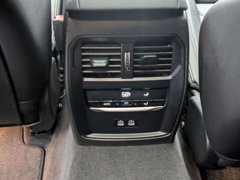 Used 2024 BMW M340i xDrive image 28