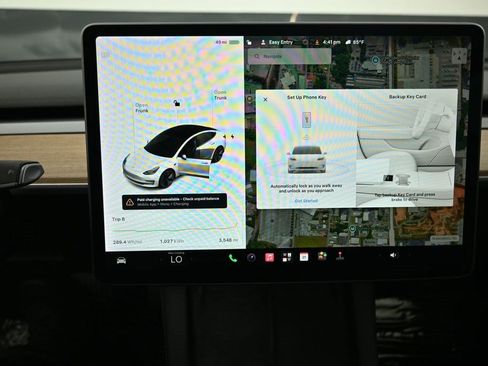 Used 2022 Tesla Model 3 Long Range AWD/4WD image 10
