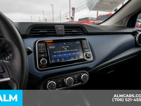 Used 2023 Nissan Versa SV image 27