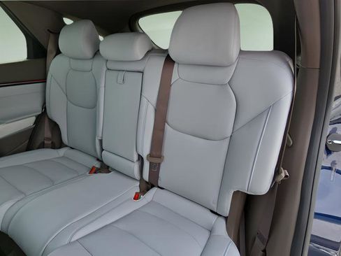 New 2026 Genesis GV70 2.5T Advanced AWD/4WD image 2