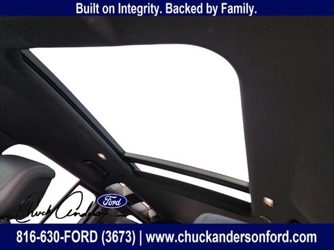 Used 2021 Land Rover Defender 110 X-Dynamic HSE image 11