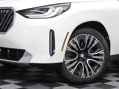 Certified 2026 BMW X3 xDrive30i w/ Convenience Package AWD/4WD image 3