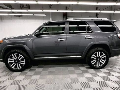 Used 2023 Toyota 4Runner Limited AWD/4WD image 13
