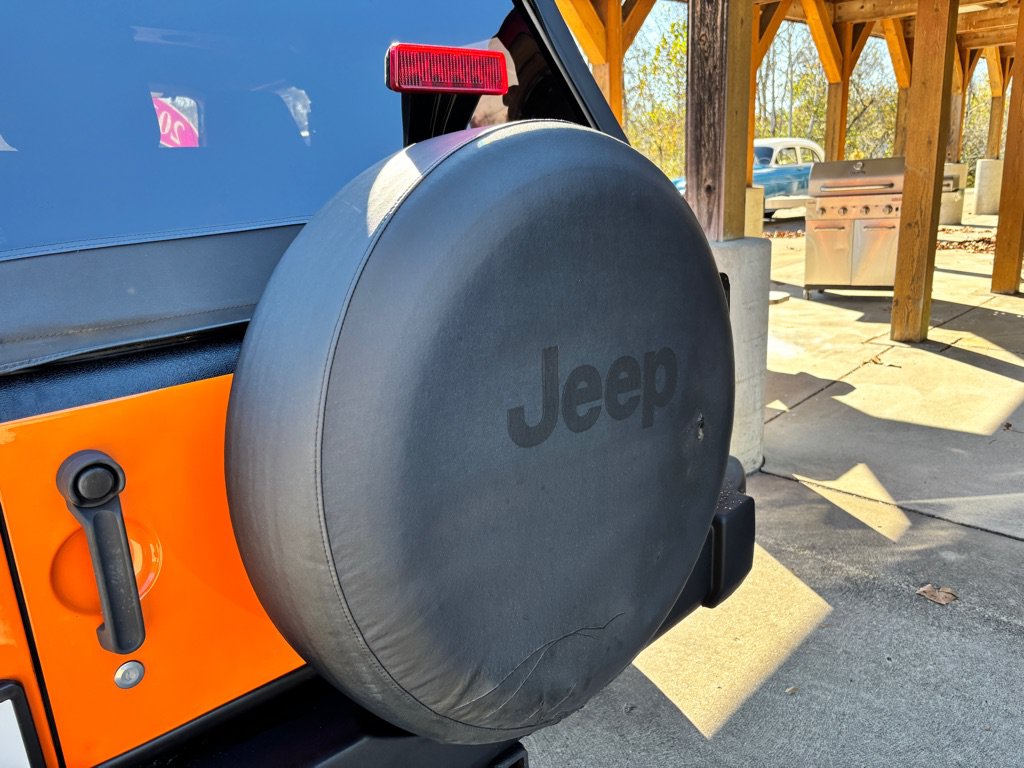 Used 2012 Jeep Wrangler Sport AWD/4WD image 18