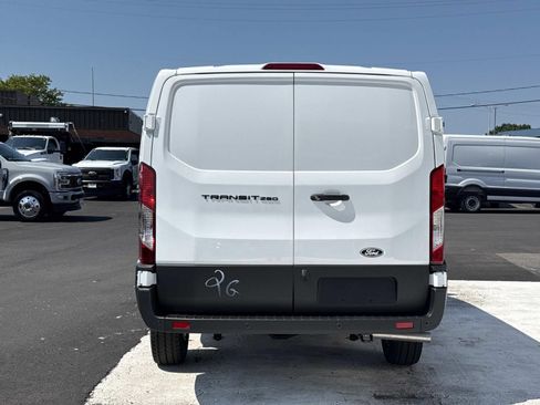 New 2026 Ford Transit 250 Low Roof w/ Load Area Protection Package RWD image 4