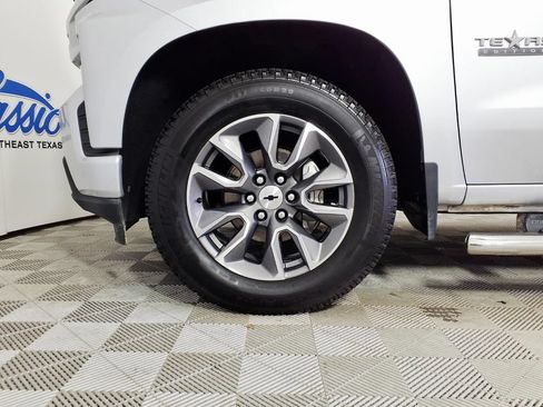 Used 2020 Chevrolet Silverado 1500 RST w/ Texas Edition RWD image 8