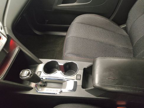 Used 2017 GMC Terrain SLE FWD image 26