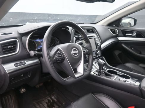 Used 2023 Nissan Maxima SL image 22