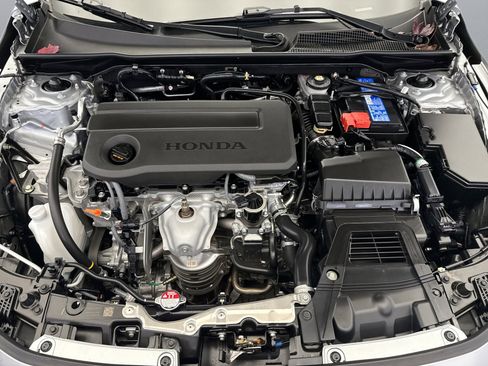 Used 2025 Honda Civic Sport image 21