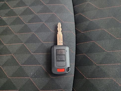 Used 2022 Mitsubishi Mirage ES FWD image 32