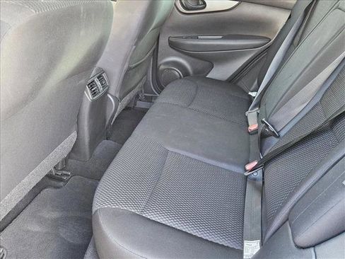 Used 2020 Nissan Rogue Sport S FWD image 18