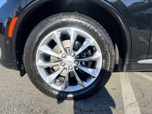 Used 2022 Dodge Durango Citadel image 3