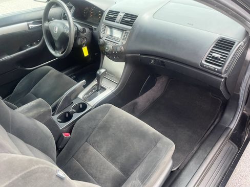 Used 2007 Honda Accord EX image 11