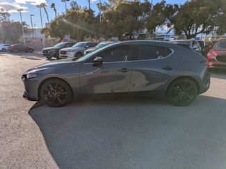 Used 2021 MAZDA MAZDA3 Hatchback w/Premium Plus Pkg video 2