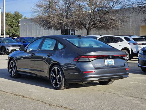 New 2026 Honda Accord SE image 4
