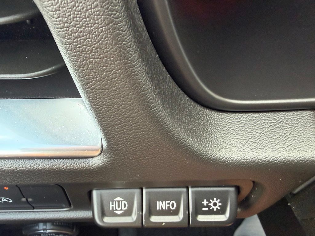 Used 2023 Chevrolet Tahoe High Country RWD image 35
