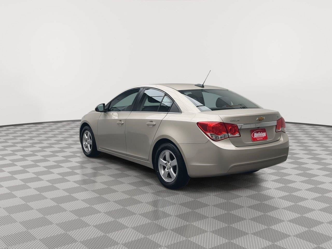 Used 2016 Chevrolet Cruze LT w/ Technology Package FWD image 30