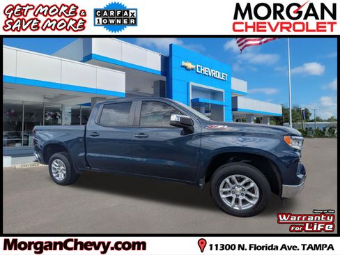 Used 2022 Chevrolet Silverado 1500 LT AWD/4WD image 1