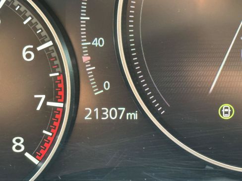 Used 2024 MAZDA MAZDA3 s FWD image 13