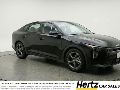 Used 2025 Kia K4 FWD image 1