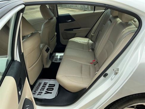 Used 2017 Honda Accord EX-L image 31