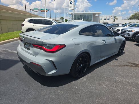 Used 2024 BMW 430i Coupe w/ M Sport Package RWD image 3